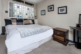 Photo 13: 105 1050 HOWIE Avenue in Coquitlam: Central Coquitlam Condo for sale in "Monterey Gardens" : MLS®# R2214622