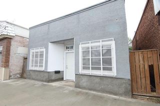 Photo 1: 771 Selkirk Avenue in Winnipeg: Industrial / Commercial / Investment for sale (4A)  : MLS®# 202301678
