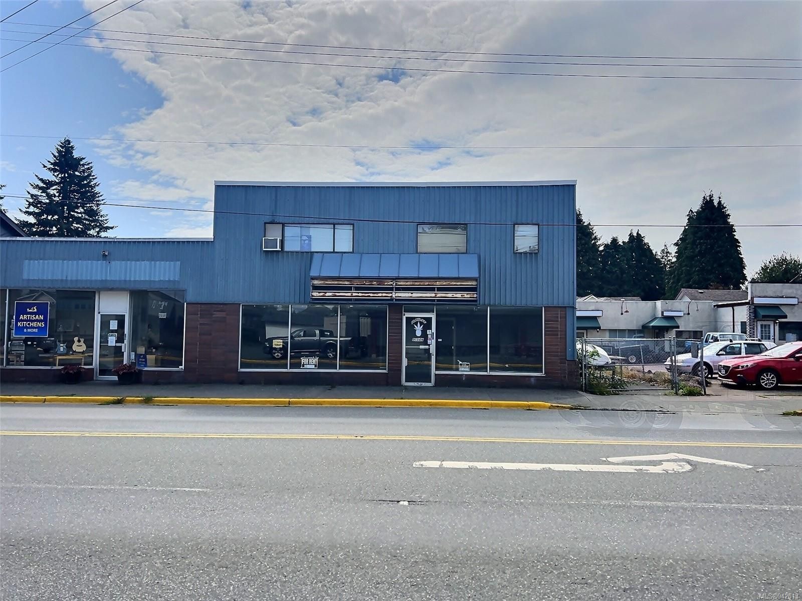 Main Photo: 102 1661 Island Hwy in Campbell River: CR Campbellton Mixed Use for lease : MLS®# 942613
