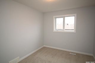 Photo 8: 17 605 Perehudoff Crescent in Saskatoon: Erindale Residential for sale : MLS®# SK911471