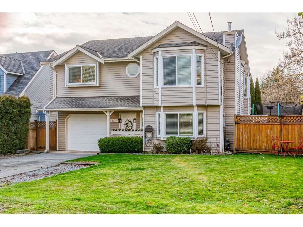 Main Photo: 3331 274 Street in Langley: Aldergrove Langley House for sale : MLS®# R2435917