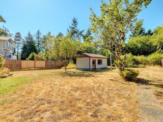 Photo 2: 3376 Happy Valley Rd in Langford: La Happy Valley House for sale : MLS®# 921682