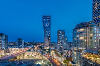 Photo 11: 1309 1351 CONTINENTAL Street in Vancouver: Downtown VW Condo for sale in "MADDOX" (Vancouver West)  : MLS®# R2874856