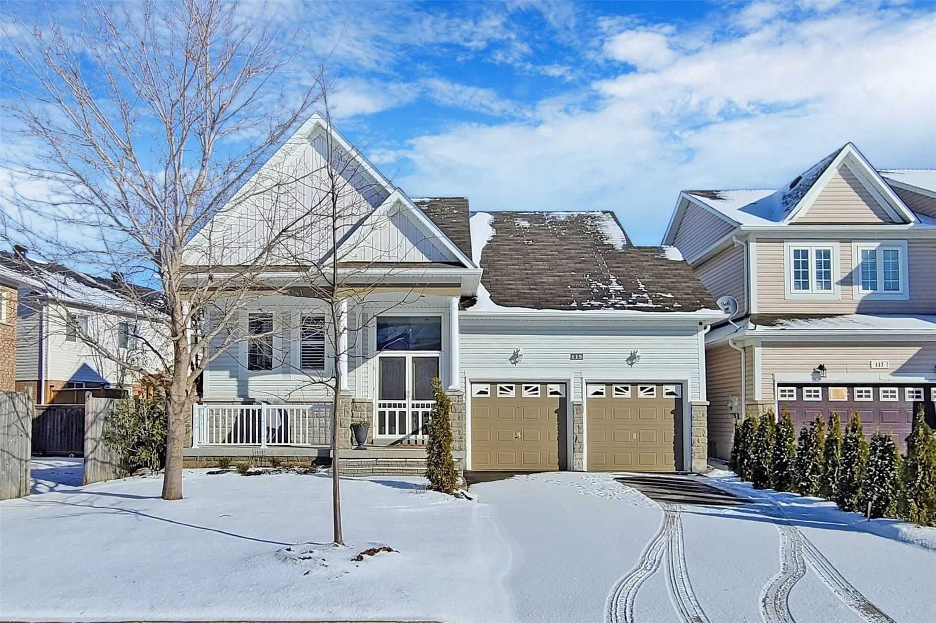 Main Photo: 115 Succession Crescent in Barrie: Innis-Shore House (Bungalow-Raised) for sale : MLS®# S5556927