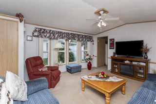 Photo 4: 1059 Collier Cres in Nanaimo: Na University District Manufactured Home for sale : MLS®# 859156