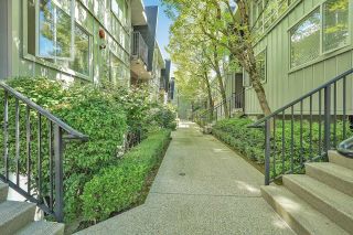 Photo 3: 207 668 W 6TH Avenue in Vancouver: Fairview VW Townhouse for sale in "The Bohemia" (Vancouver West)  : MLS®# R2807667