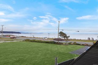Photo 11: 106 2740 S Island Hwy in Campbell River: CR Willow Point Condo for sale : MLS®# 867162