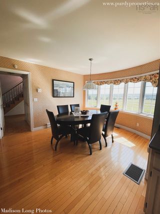 Photo 7: 190 Collins Road in Port Williams: 404-Kings County Residential for sale (Annapolis Valley)  : MLS®# 202125102