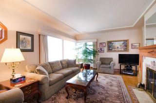 Photo 10: 2506 W 15TH Avenue in Vancouver: Kitsilano House for sale in "UPPER KITS" (Vancouver West)  : MLS®# R2342227
