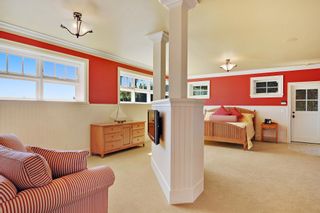 Photo 33: 12862 13 Avenue in Surrey: Crescent Bch Ocean Pk. House for sale in "WATERFRONT OCEAN PARK VILLAGE" (South Surrey White Rock)  : MLS®# R2102179