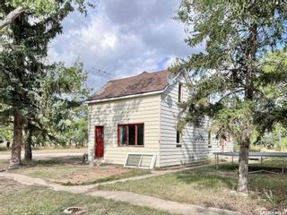 Photo 2: 309 2nd Street East in Dinsmore: Residential for sale : MLS®# SK945597