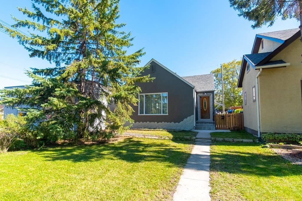 Main Photo: 1037 Dominion Street in Winnipeg: West End Residential for sale (5C)  : MLS®# 202023001