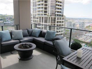 Photo 7: 2206 2077 ROSSER Avenue in Burnaby: Brentwood Park Condo for sale in "VANTAGE" (Burnaby North)  : MLS®# V1062601