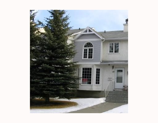 Main Photo: 68 ABBERFIELD Court NE in CALGARY: Abbeydale Townhouse for sale (Calgary)  : MLS®# C3370171