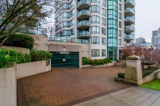 Photo 16: 403 121 TENTH Street in New Westminster: Uptown NW Condo for sale in "VISTA ROYALE" : MLS®# R2128368