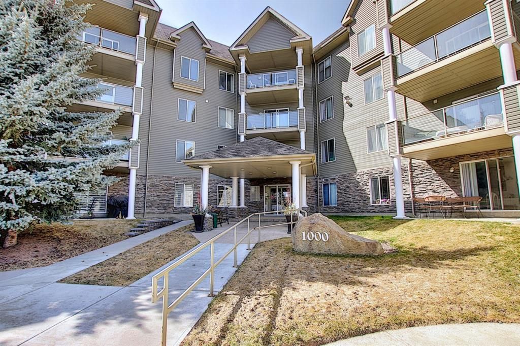 Main Photo: 1308 1308 Millrise Point SW in Calgary: Millrise Apartment for sale : MLS®# A1089806
