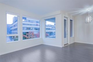 Photo 7: 122 255 W 1ST Street in North Vancouver: Lower Lonsdale Condo for sale in "West Quay" : MLS®# R2515636
