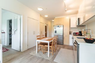 Photo 5: 214 1621 HAMILTON Avenue in North Vancouver: Mosquito Creek Condo for sale in "HEYWOOD ON THE PARK" : MLS®# R2880099