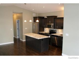 Photo 7: 1158 LINDSAY Street in Regina: Eastview Single Family Dwelling for sale (Regina Area 03)  : MLS®# 574052