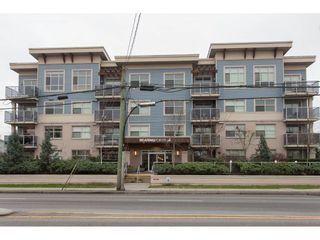 Photo 1: 202 19936 56 Avenue in Langley: Langley City Condo for sale in "BEARING POINTE" : MLS®# R2240895