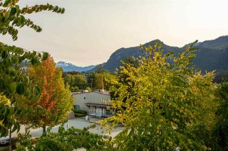 Photo 12: 1304 MAIN STREET in Squamish: Downtown SQ Townhouse for sale : MLS®# R2509692