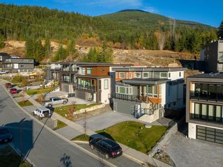 Photo 38: 10 3385 MAMQUAM Road in Squamish: University Highlands House for sale in "Legacy Ridge" : MLS®# R2872534