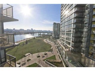 Photo 10: 806 8 SMITHE MEWS in Vancouver: False Creek North Condo for sale in "FLAGSHIP" (Vancouver West)  : MLS®# V854832