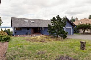 Photo 4: 8735 Pender Park Dr in North Saanich: NS Dean Park House for sale : MLS®# 868899