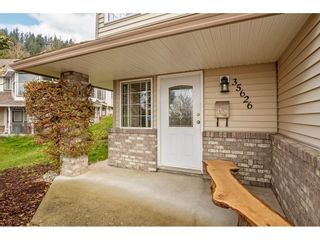 Photo 2: 35626 DINA Place in Abbotsford: Abbotsford East House for sale : MLS®# R2557084
