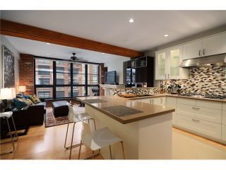 Photo 2: 405 1238 HOMER Street in Vancouver: Yaletown Condo for sale in "THE GRAFTON" (Vancouver West)  : MLS®# V1050668