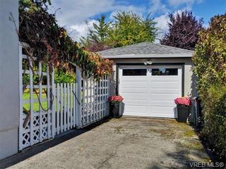 Photo 20: 1434 Lang St in VICTORIA: Vi Oaklands House for sale (Victoria)  : MLS®# 743758