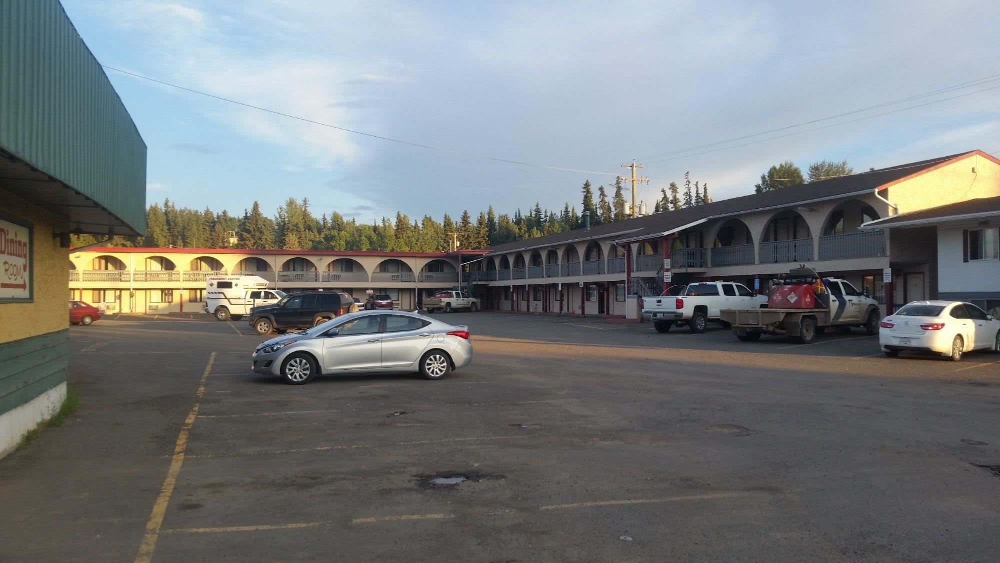 Main Photo: 55 Room Motel with property for sale in BC: Business with Property for sale