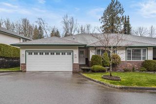 Photo 1: 39 34250 HAZELWOOD Avenue in Abbotsford: Central Abbotsford Townhouse for sale in "Still Creek" : MLS®# R2766303