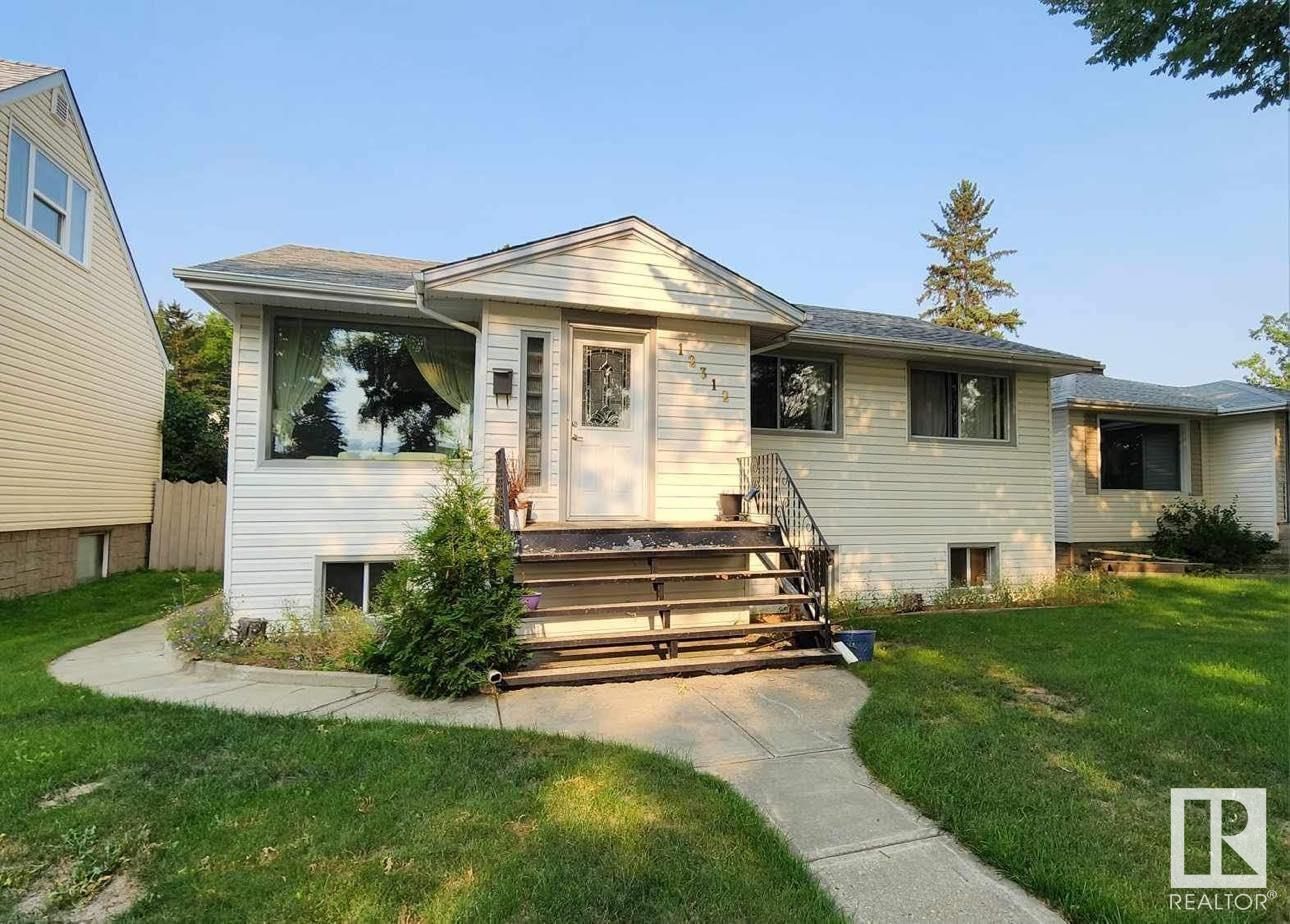 Main Photo: 12312 95A Street in Edmonton: Zone 05 House for sale : MLS®# E4334345
