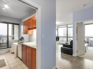 Photo 4: 1403 6837 STATION HILL Drive in Burnaby: South Slope Condo for sale in "CLARIDGES" (Burnaby South)  : MLS®# R2221887