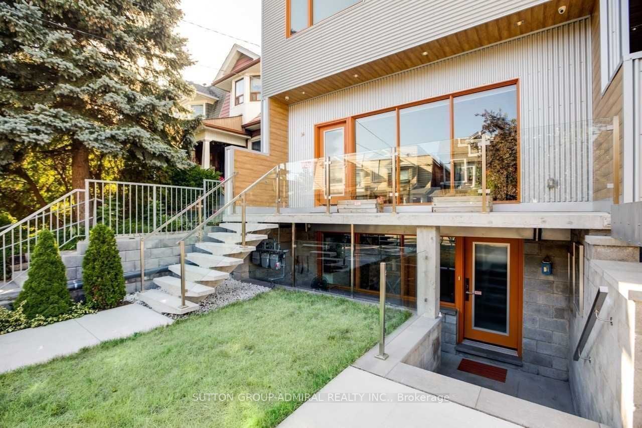 Main Photo: 14 Wyndham Street in Toronto: Little Portugal Property for sale (Toronto C01)  : MLS®# C6130052