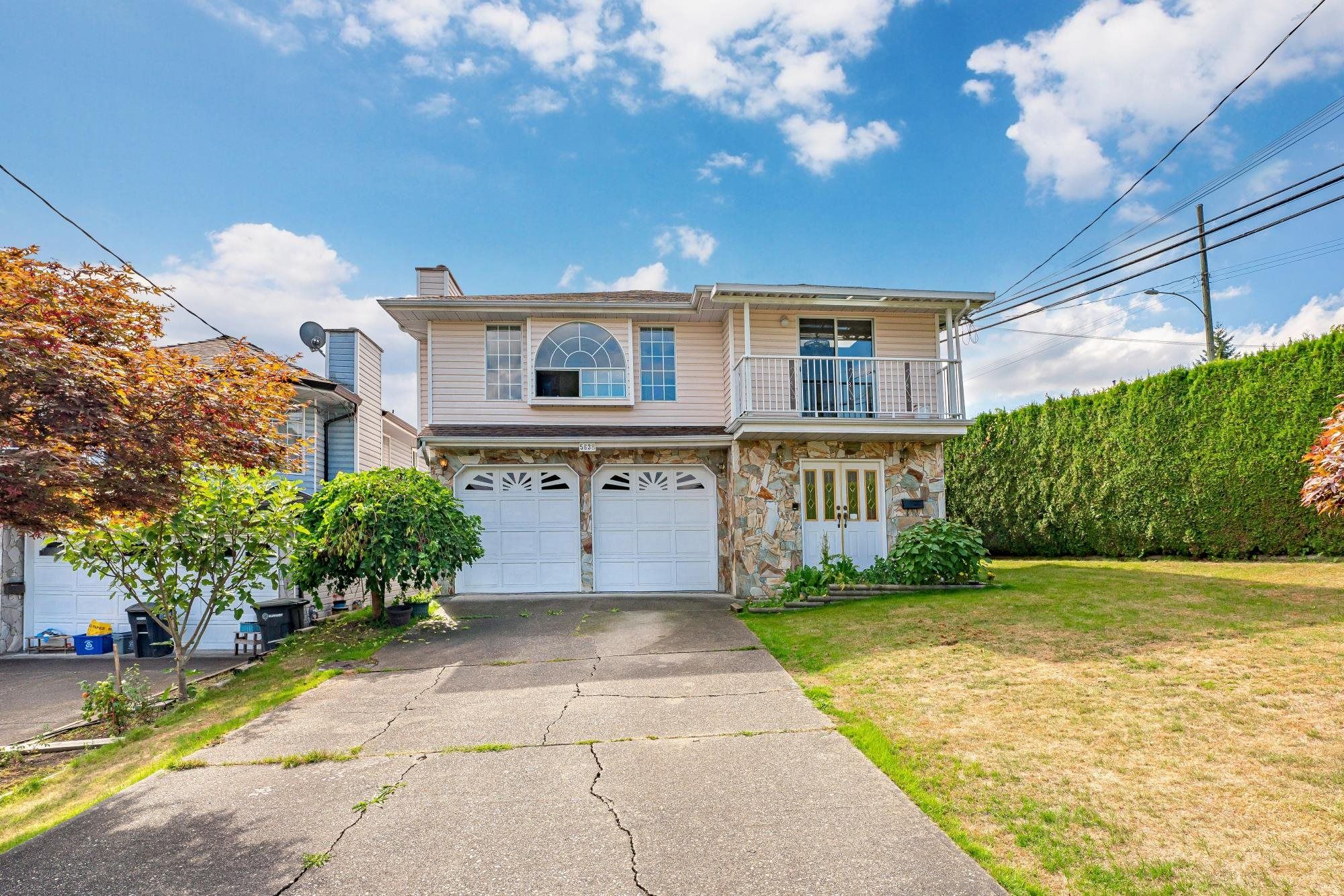 Main Photo: 5638 WOODSWORTH Street in Burnaby: Central BN House for sale (Burnaby North)  : MLS®# R2615156