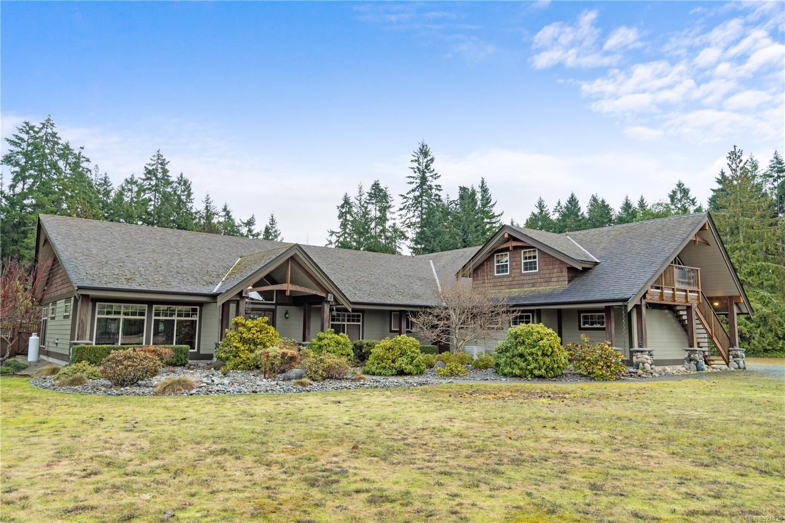 Main Photo: 760 Rivers Edge Dr in Nanoose Bay: PQ Nanoose House for sale (Parksville/Qualicum)  : MLS®# 921425
