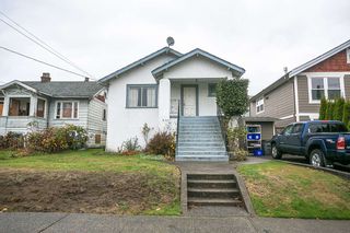 Photo 2: 2327 TURNER Street in Vancouver: Hastings House for sale in "HASTINGS-SUNRISE" (Vancouver East)  : MLS®# R2225652