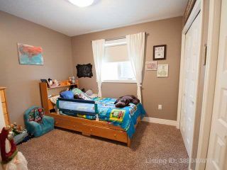 Photo 10: 5 Bedroom Bungalow on the Pond in Hillendale, Edson, AB