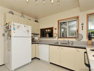 Photo 10: 1099 Holly Park Rd in BRENTWOOD BAY: CS Brentwood Bay House for sale (Central Saanich)  : MLS®# 619793