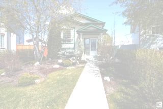 Photo 2: 15063 133 Street in Edmonton: Zone 27 House for sale : MLS®# E4293757