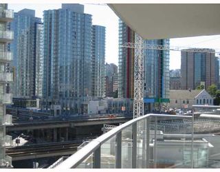 Photo 4: 1102 58 KEEFER Place in Vancouver: Downtown VW Condo for sale in "FIRENZE" (Vancouver West)  : MLS®# V659127