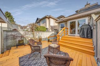 Photo 1: 1317 CHESTNUT Street in Vancouver: Kitsilano 1/2 Duplex for sale in "KITS POINT" (Vancouver West)  : MLS®# R2746270