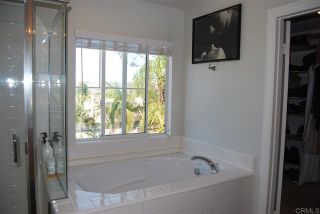 Photo 12: House for sale : 4 bedrooms : 1079 Greenway Rd in Oceanside