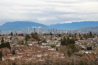 Photo 11: 2005 5665 BOUNDARY ROAD in Vancouver: Collingwood VE Condo for sale (Vancouver East)  : MLS®# R2746641