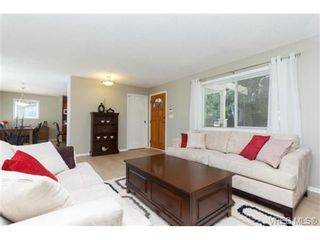 Photo 2: 5181 Lochside Dr in VICTORIA: SE Cordova Bay House for sale (Saanich East)  : MLS®# 709167