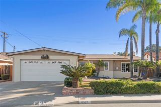 Photo 2: SAN CARLOS House for sale : 4 bedrooms : 6521 Bantam Lake Avenue in San Diego