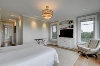 Photo 29: 2990 Beach Dr in Oak Bay: OB Uplands House for sale : MLS®# 959319
