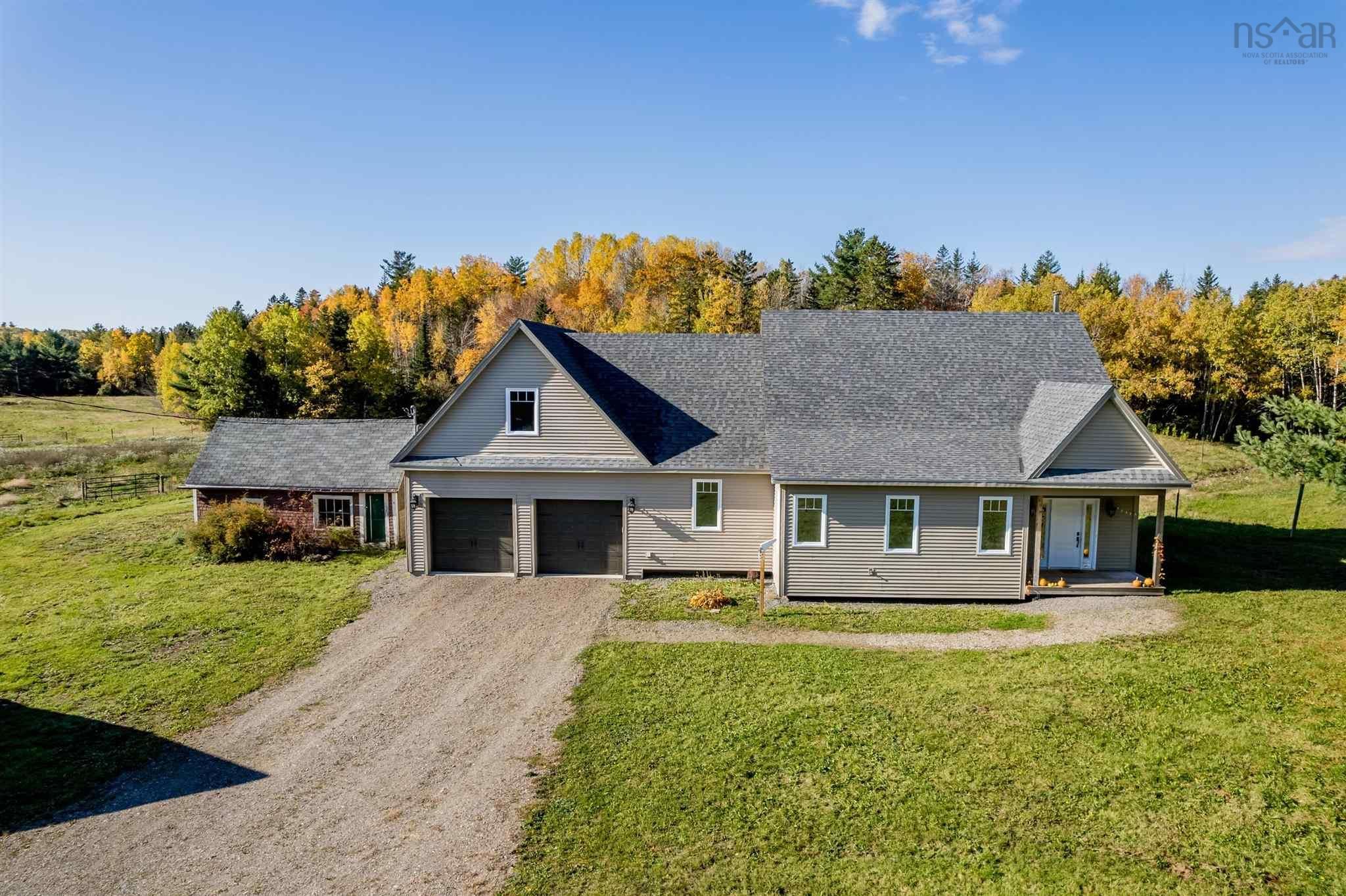 Main Photo: 1321 Greenfield Road in Greenfield: 404-Kings County Residential for sale (Annapolis Valley)  : MLS®# 202127123